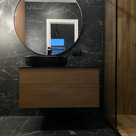Dwupoziomowe Komfortowe Mieszkanie Krzyki Z Dwiema Lazienkami Apartman *